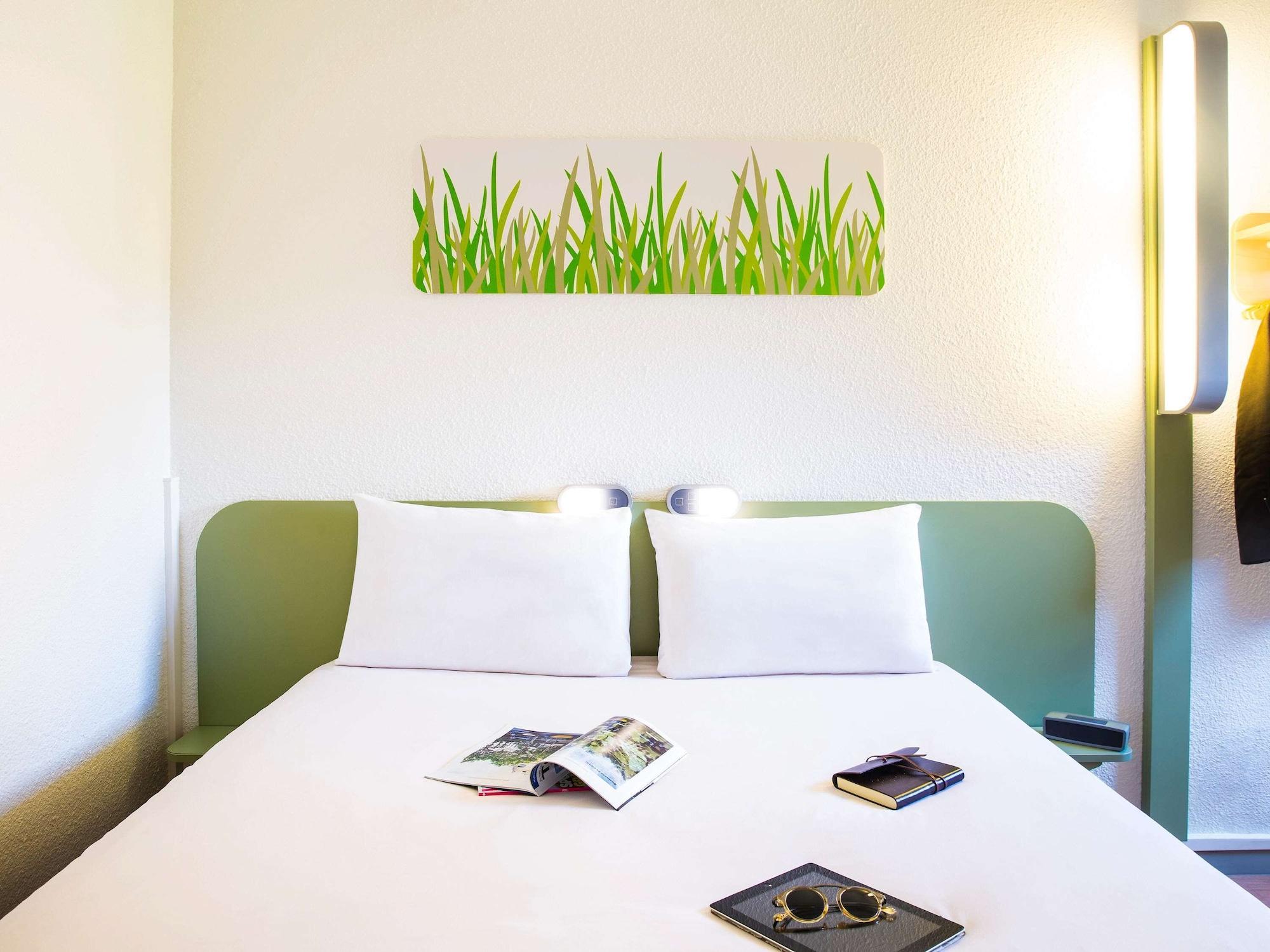 Ibis Budget Toulouse Centre Gare Exterior photo