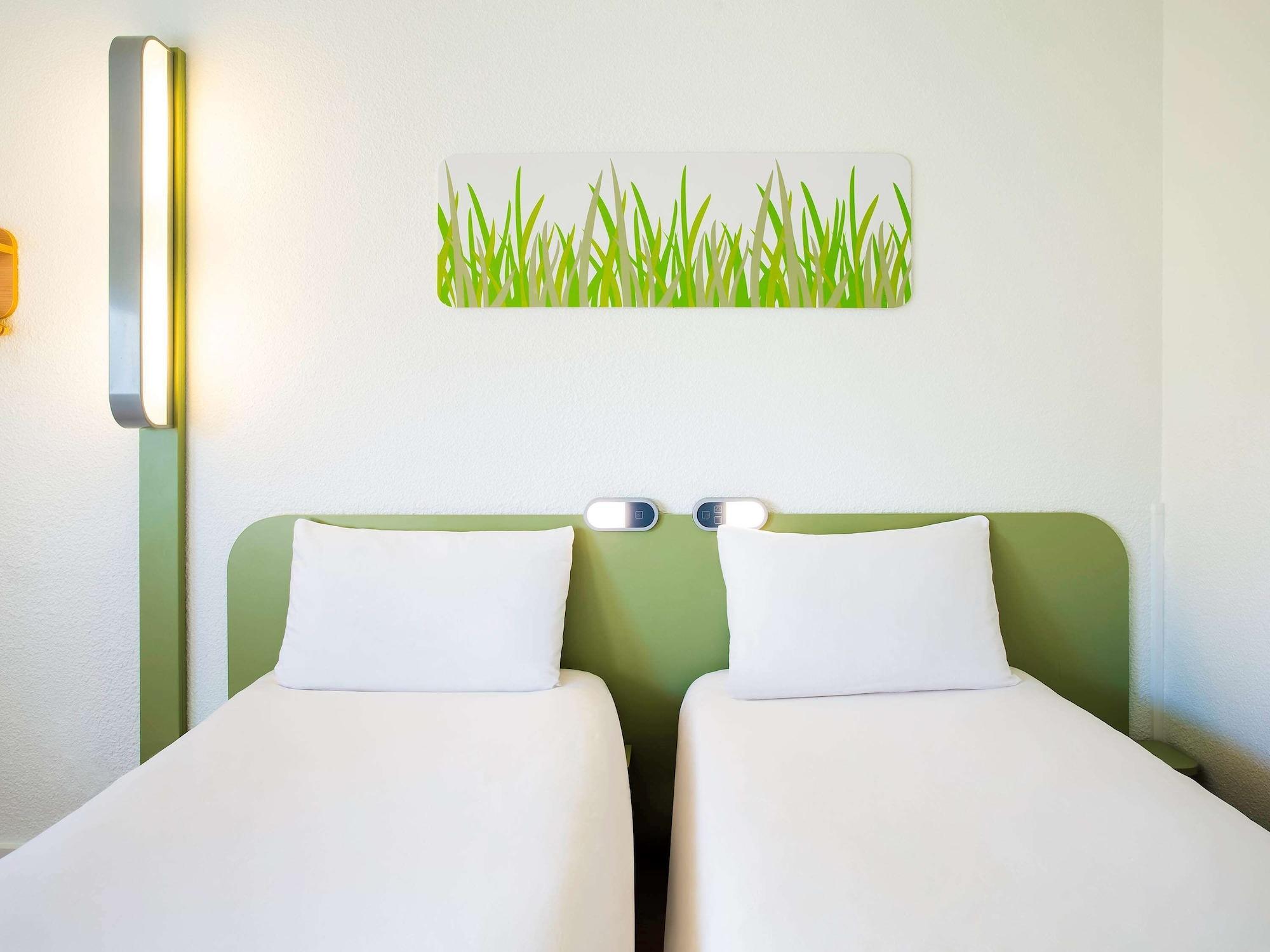 Ibis Budget Toulouse Centre Gare Exterior photo